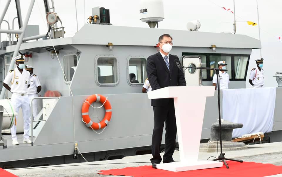 gabon Fight against maritime piracy Reception of a patrol vessel by the President of Gabon